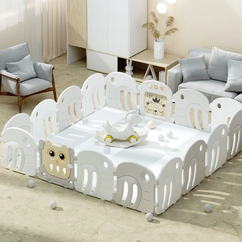 Aire de jeu sécurisée pour bébé