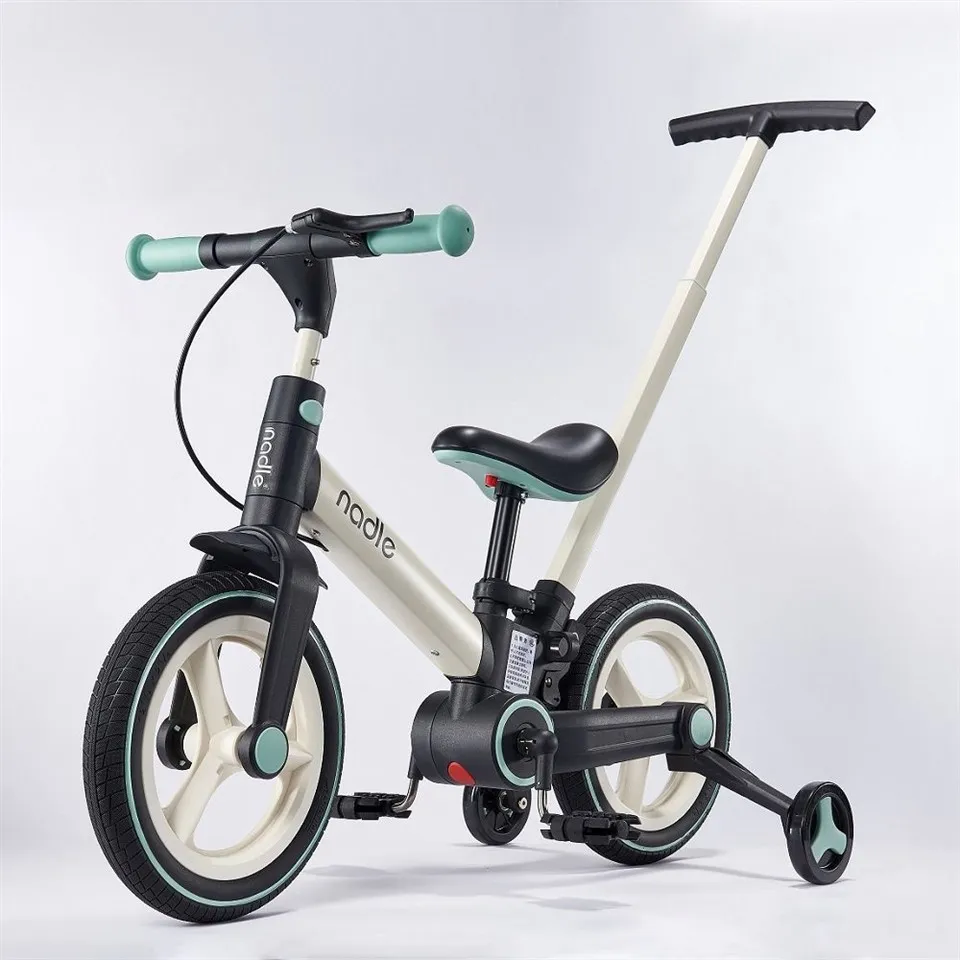 Vélo auto-équilibré pour enfants